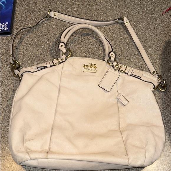Coach Handbags - Coach Off-White Leather Shoulder Bag